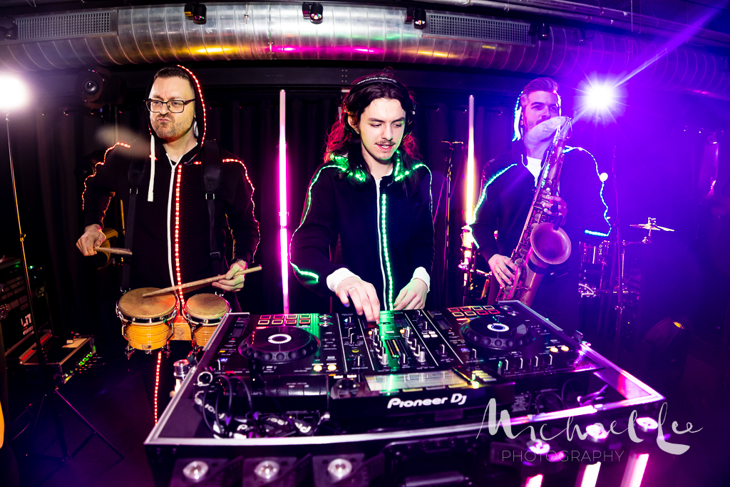 ROAMIN DJ (21)